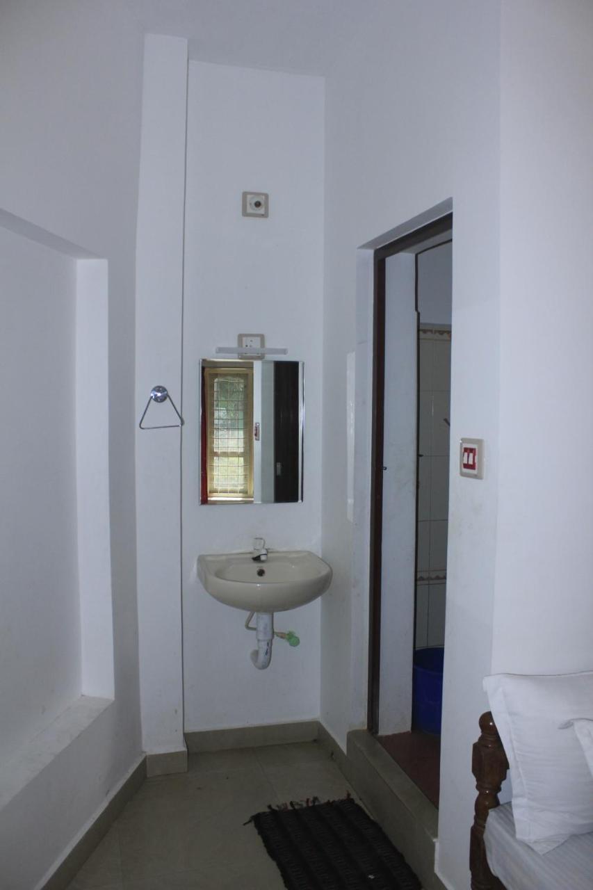 Marayoor Holidays Annex Paradise Valley Inn Maraiyūr Dış mekan fotoğraf